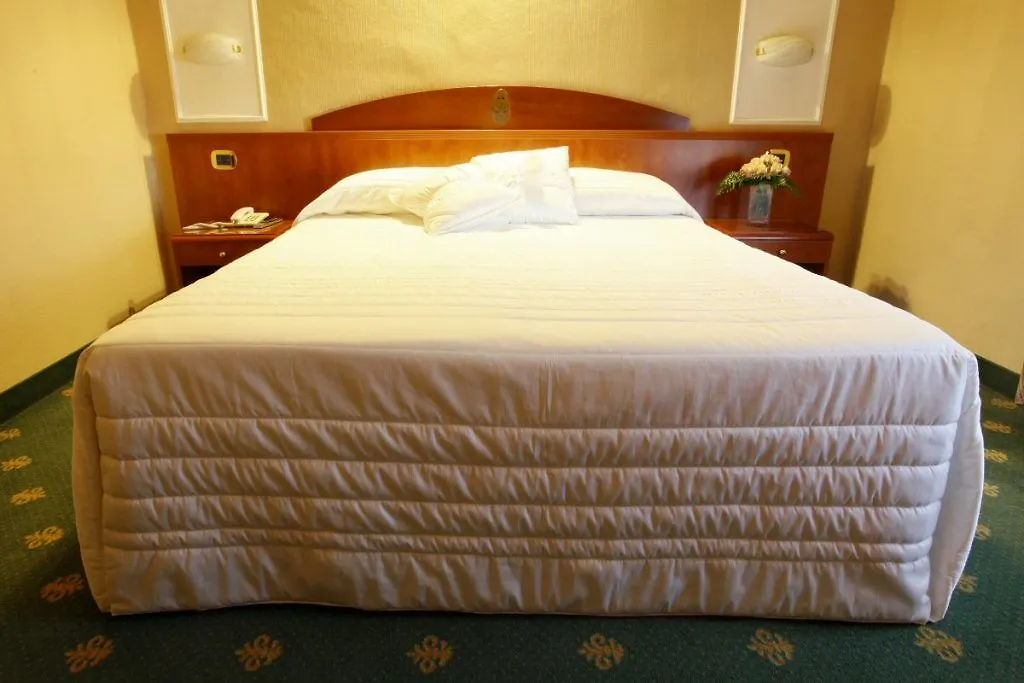 Hotel Puccini Montecatini-Terme 4*,  Italia